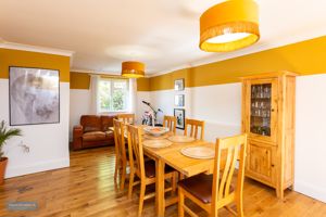 Dining Room- click for photo gallery